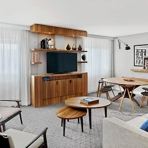 4* Hotel Le Meridien Etoile
