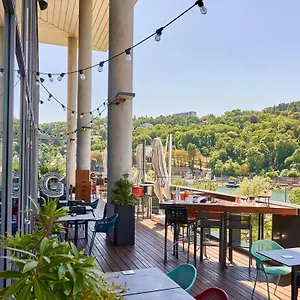 Novotel Centre-confluence Bord De Saone 4* Лион